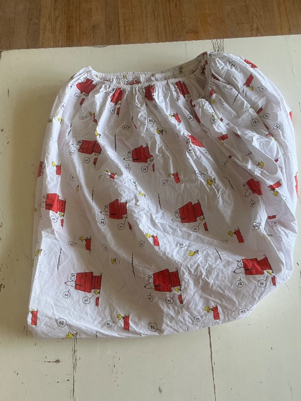 Peanuts Worldwide 100% Cotton TWIN Fitted Snoopy & Woodstock Sheet
